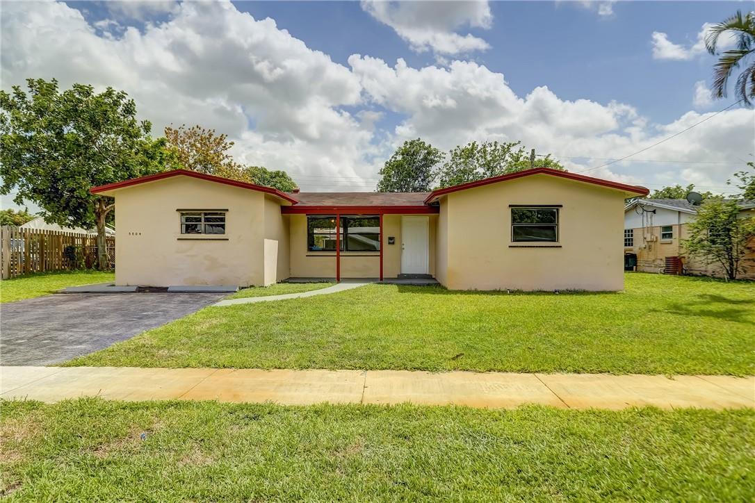 Foto principal - 5804 NW 14th St