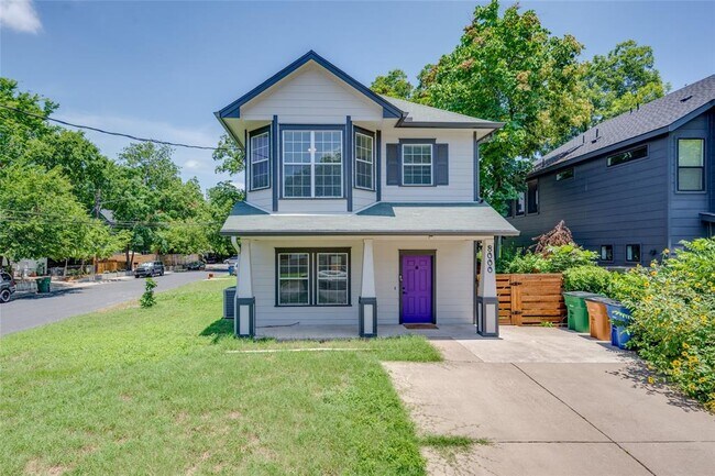 Building Photo - 3000 Prado St