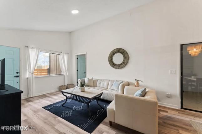 Foto del edificio - 3 br, 2 bath House - 10711 Alden Rd