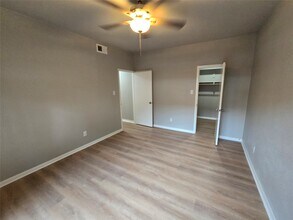 Building Photo - 1818 Augusta Dr