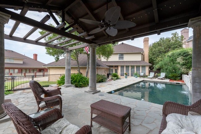 Building Photo - 513 Mariah Bay Dr