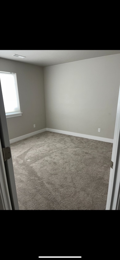 Building Photo - 4863 W Spire Way