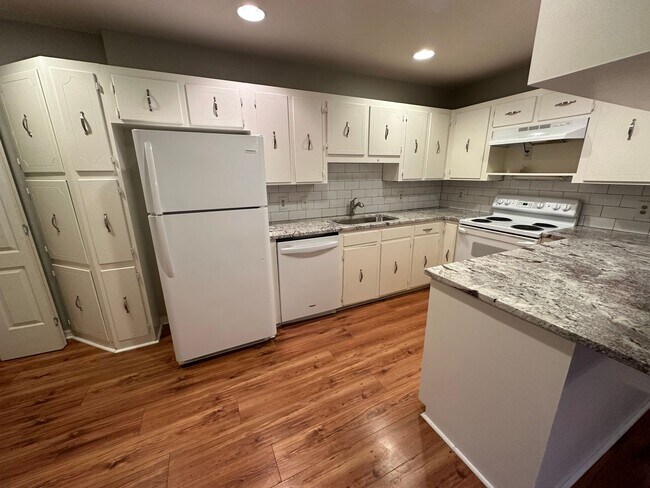 Foto del edificio - Beautiful Central Shreveport Home