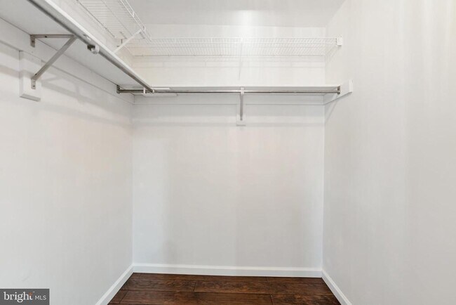 Foto del edificio - 4807 Birch Cir