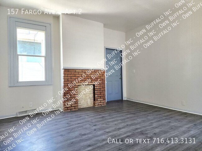 Foto del edificio - Charming 1-Bedroom Apartment in Prime West...