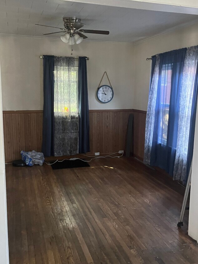 Foto del edificio - 1188 Vestal Ave