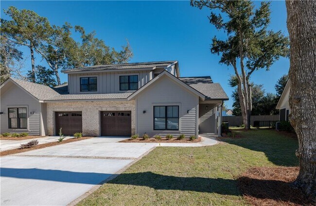 Building Photo - 133 Fifty oaks Ln