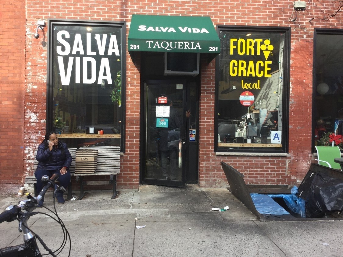 Foto del edificio - 376 Classon Ave