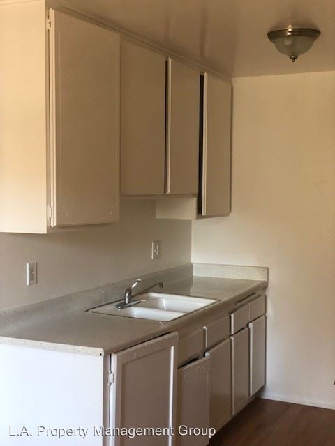 Foto principal - 2227 W Ave 33