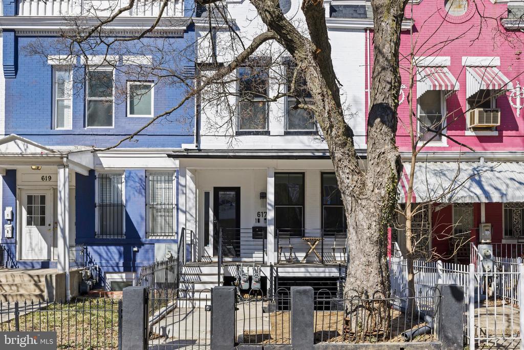 Primary Photo - 617 Park Rd NW