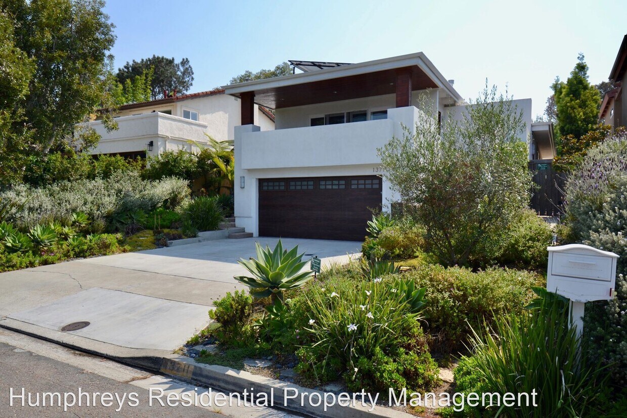 Primary Photo - 3 br, 2 bath House - 13711 Mercado Dr