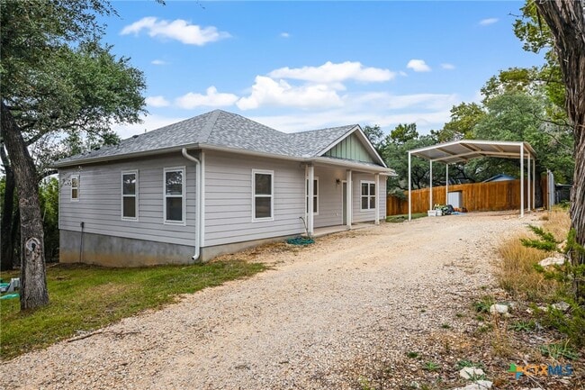 Building Photo - 446 W Overlook Dr