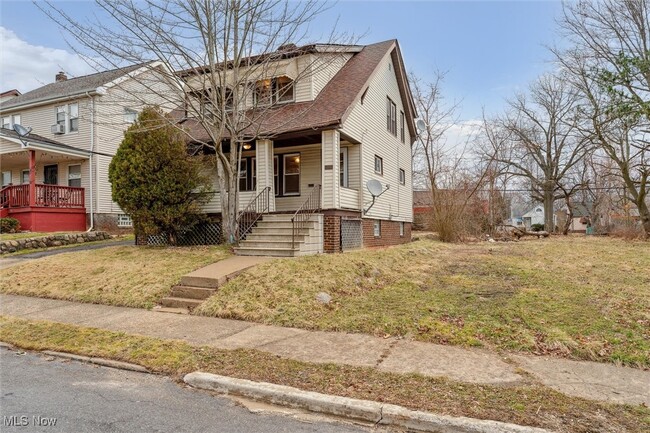 Building Photo - 4367 E 139th St