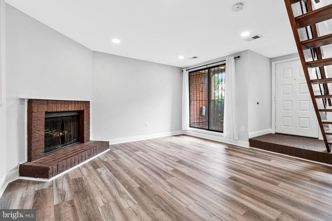 Foto del edificio - 2435 18th St NE