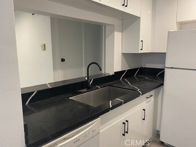 Foto del edificio - 5460 White Oak Ave