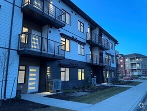 Building Photo - 320 Mills Rd