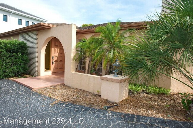 Foto del edificio - 4 br, 2 bath House - 538 Fairway Terrace