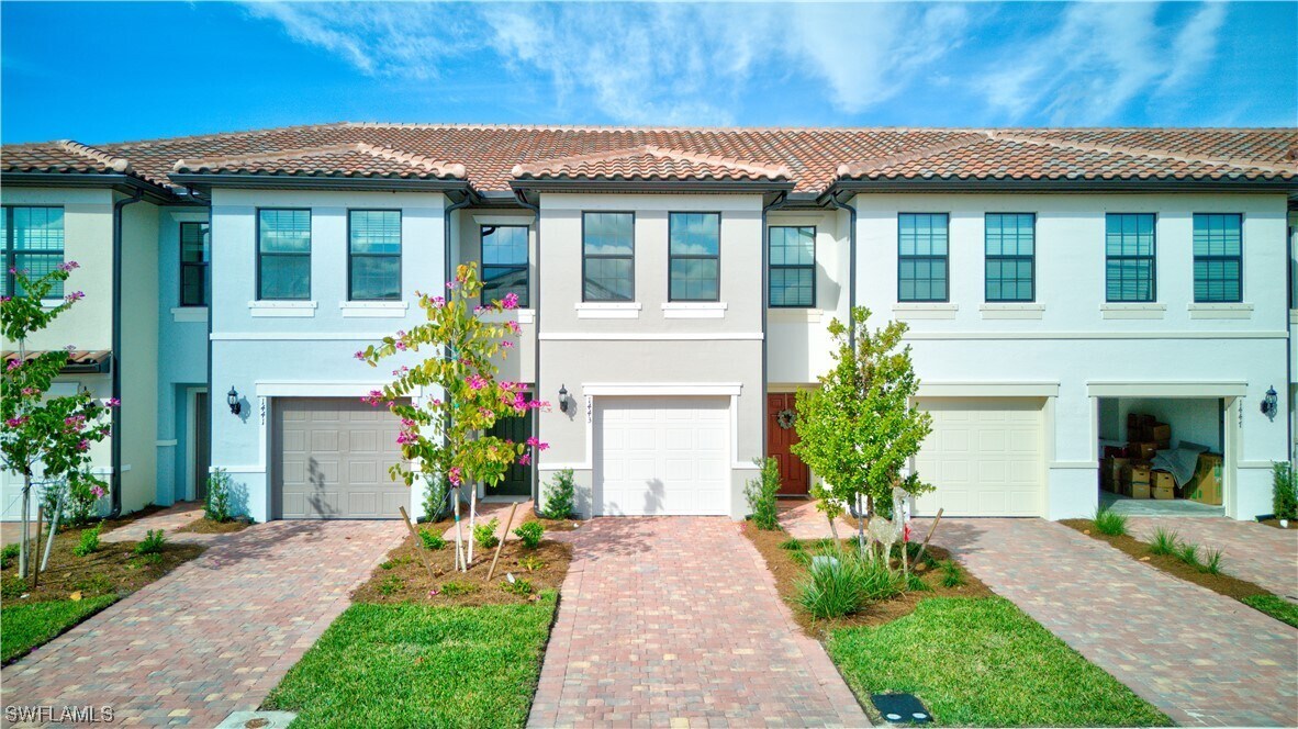 Foto principal - 1443 Weeping Willow Ct