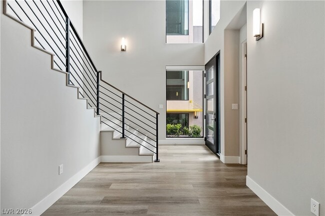 Building Photo - 446 Tranquil Peak Ct