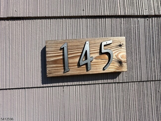 Foto del edificio - 145 Smith St