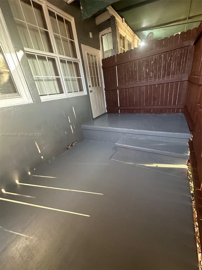 Building Photo - 40 NW 58th Ave