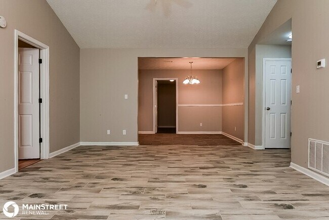 Building Photo - 7751 Antebellum Ln, Riverdale, GA 30274