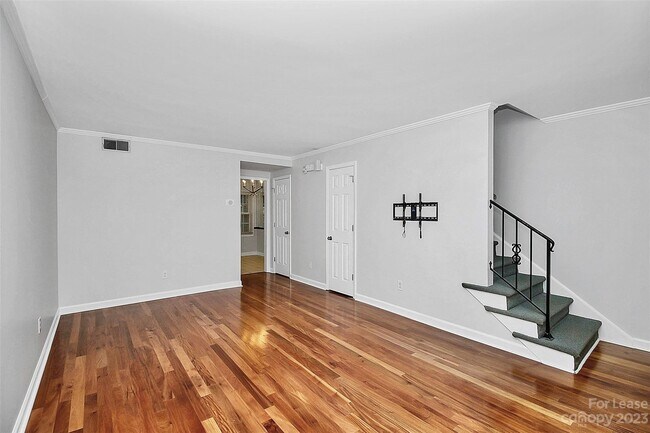 Foto del edificio - 3720 Park Rd