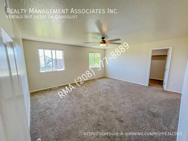 Foto del edificio - 5118 Lathrop Pl