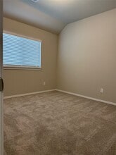 Building Photo - 5207 Maple Wood Dr