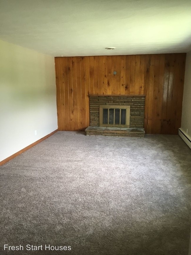 Building Photo - 3 br, 2 bath House - 500 Barnes Ave