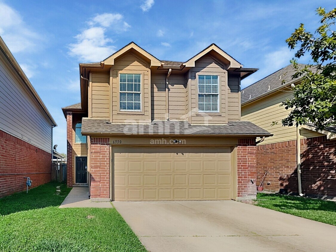 Foto principal - 6550 Garden Trail Ct