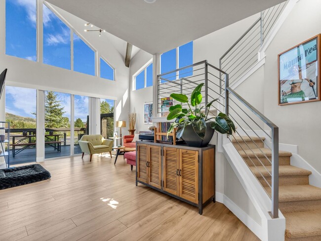 Building Photo - Quarry Village Townhome in Pinebrook