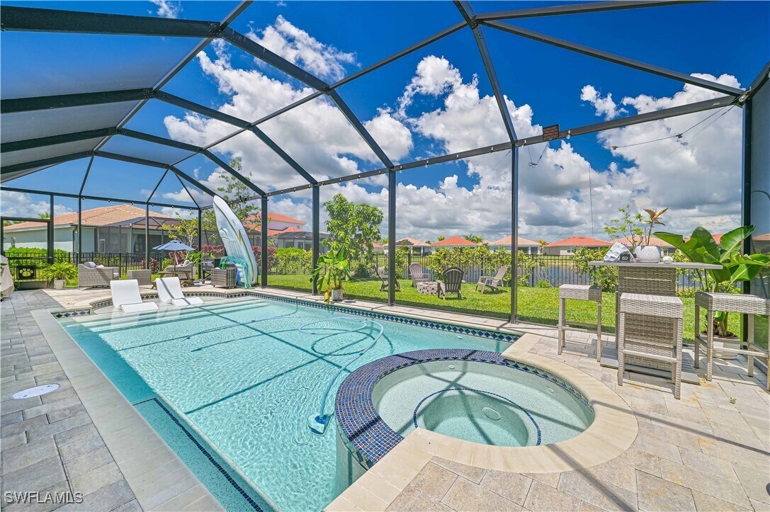 Foto principal - 2833 Royal Gardens Ave