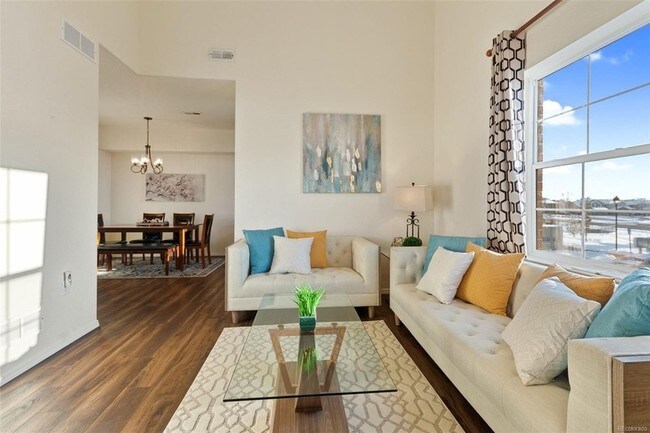 Foto del edificio - 16326 E Fremont Ave