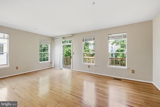 Foto del edificio - 12225 Fletchertown Rd