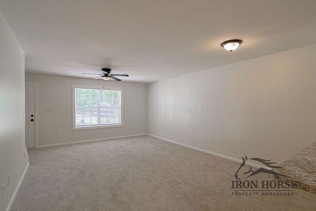 Building Photo - 105 Westchester Dr