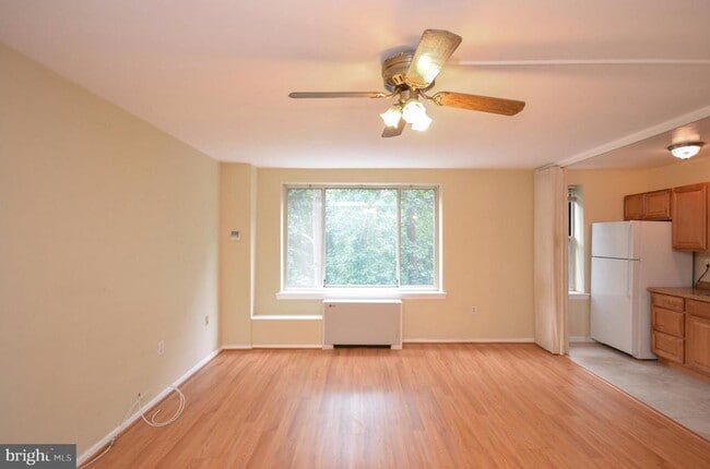 Foto del edificio - 4100 W St NW
