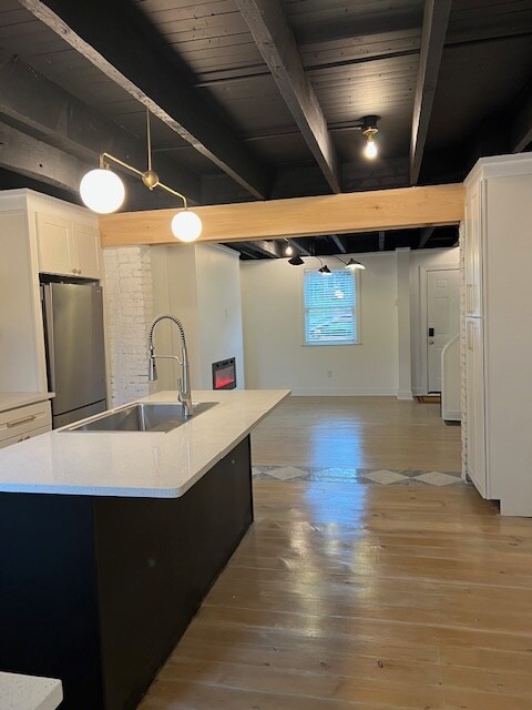 Foto del edificio - 1505 Boyle St