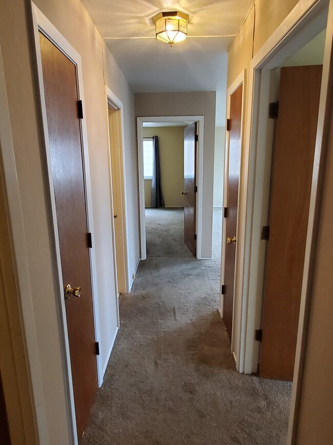 Entrance hallway - 1220 La Playa St