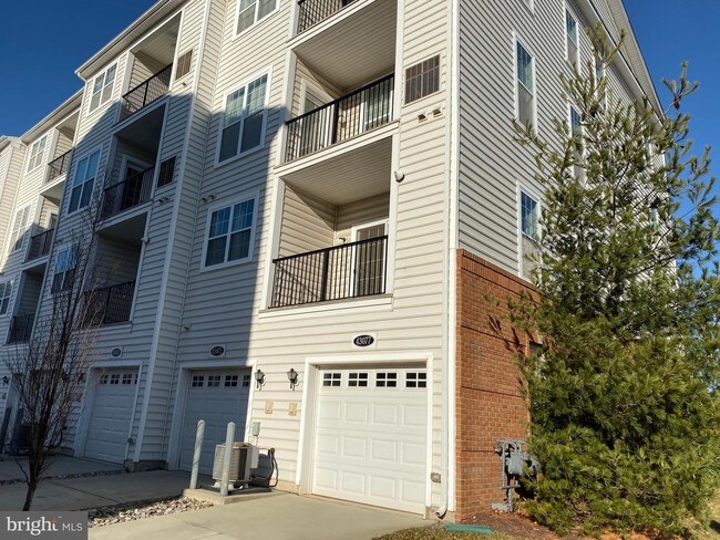 Foto del edificio - 43075 Thoroughfare Gap Terrace