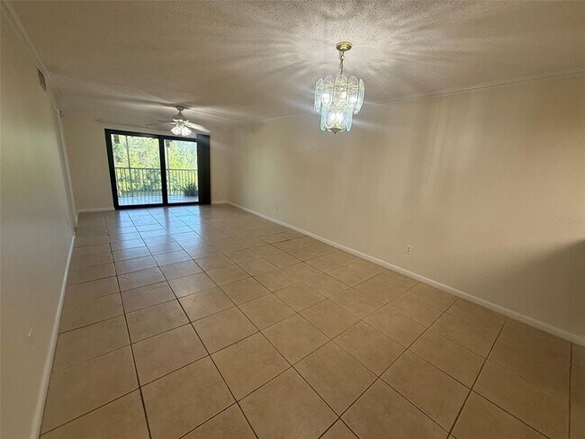 Foto del edificio - 1354 Rock Dove Ct