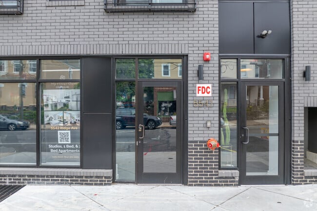 5542-5544 Ridge Ave Philadelphia, PA 19128 - 5542 Ridge Flats