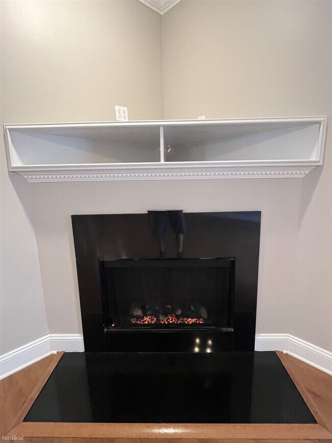 Building Photo - 3 br, 2.5 bath Condo - 4924 Lake Palmetto ...