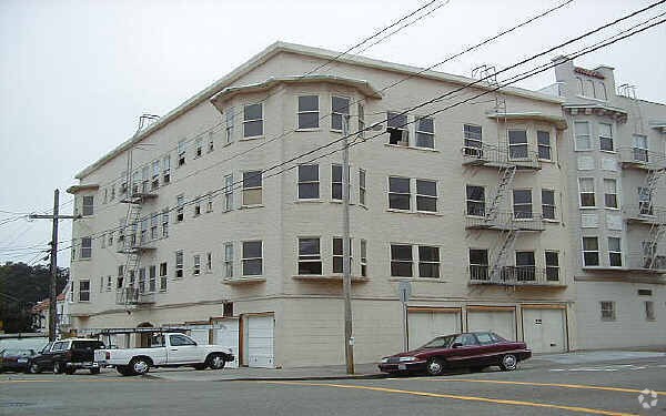 Foto del edificio - 801 28th Ave