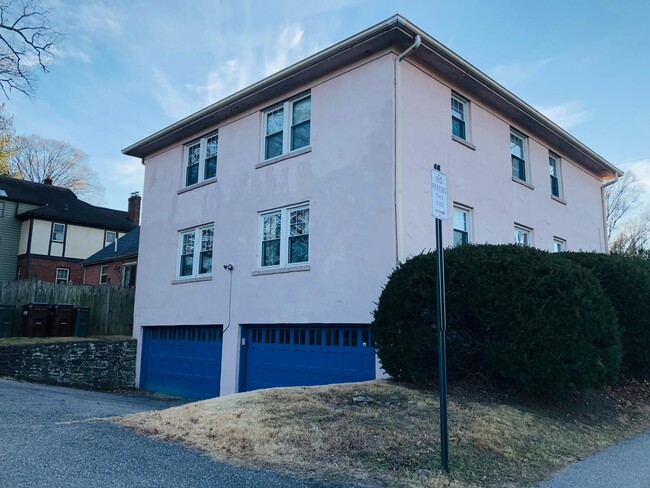 Building Photo - 3886 Homewood Rd