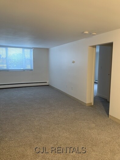 Foto del edificio - 27 N Union St