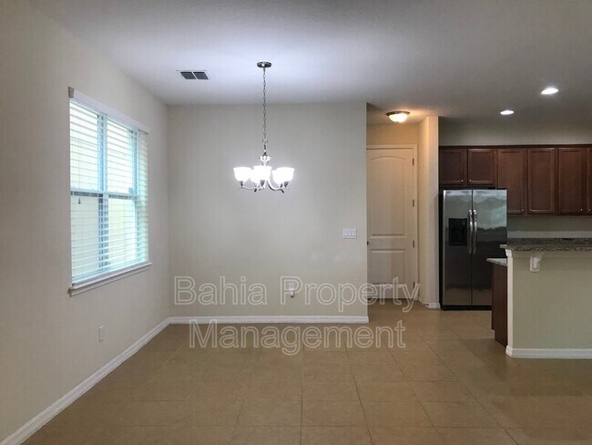 Building Photo - 13833 Bridgewater Crossings Blvd