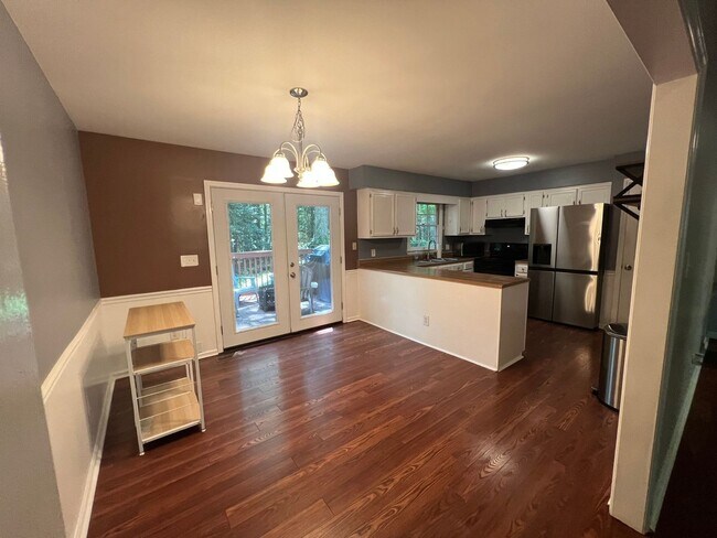 Foto del edificio - Charming 3BR House in Raleigh