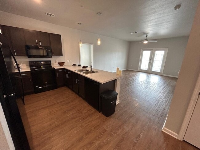 Photo - 2136 W 34th St Apartment