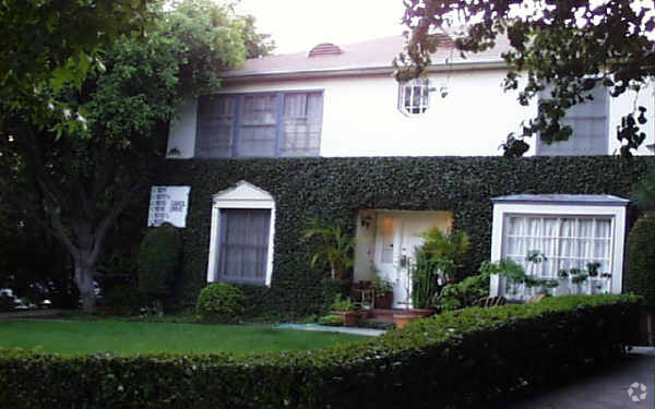 Primary Photo - 1011-1019 Carol Dr